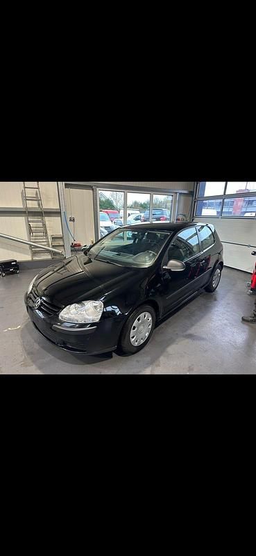 Gebraucht VW Golf V 2008 Schwarz Kleinwagen
