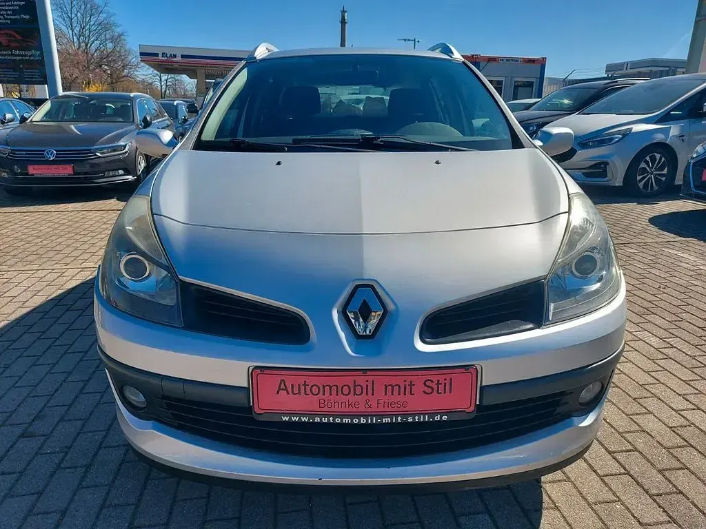 Gebraucht Renault Clio II Dynamique 101 PS (74 kW) 2008 Grau Limousine