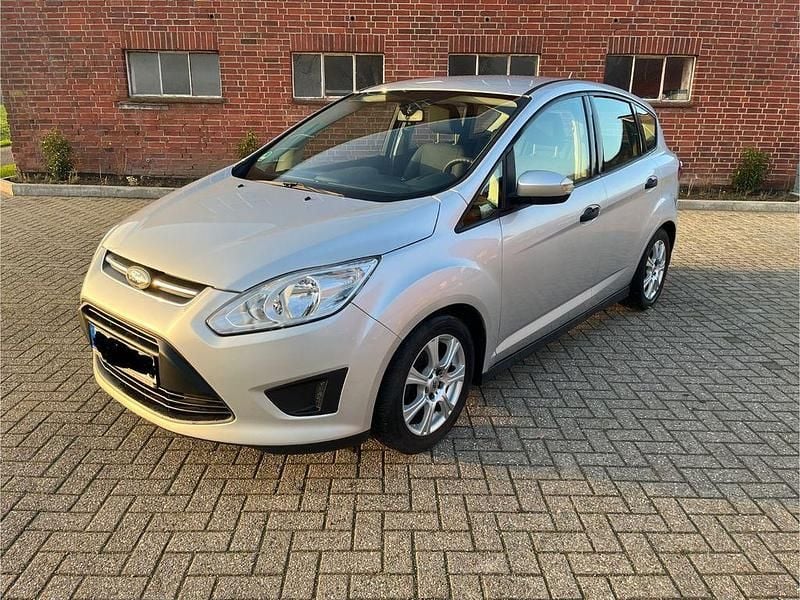 Silber Gebraucht 2015 Ford C-MAX Ambiente Van / Kleinbus | 6.900 € (Guter Preis) - Bild 1/4