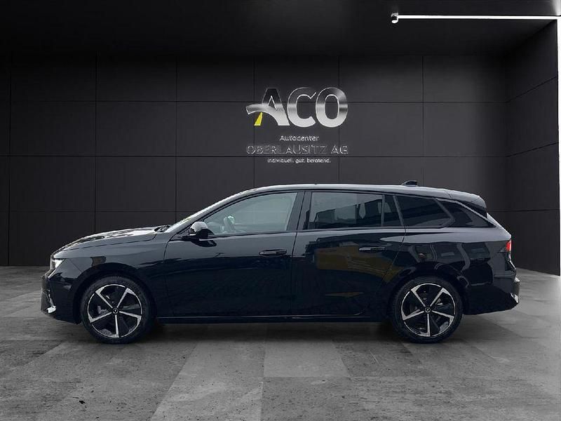 Gebraucht Opel Astra 131 PS (96 kW) 2025 Schwarz Kombi
