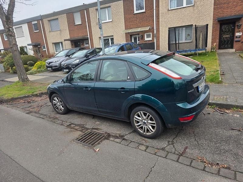 Gebraucht Ford Focus Ghia 145 PS (106 kW) 2007 Grün Limousine