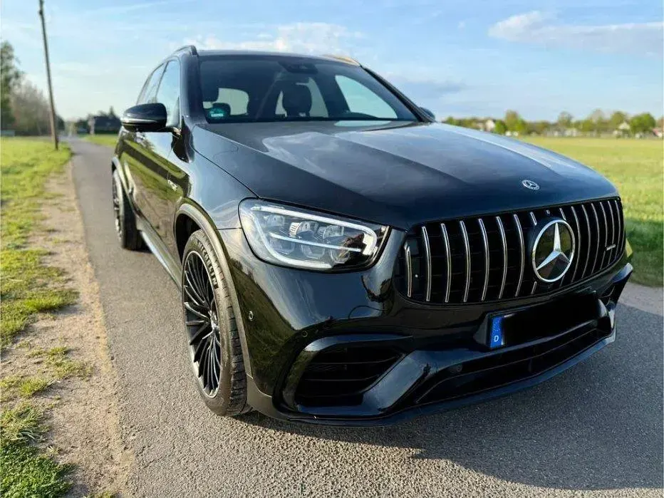 Gebraucht Mercedes GLC63 AMG AMG 511 PS (375 kW) 2022 Schwarz SUV