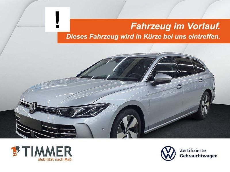 Silber Gebraucht 2025 VW Passat Elegance Kombi | 35.739 € (Guter Preis) - Bild 1/4
