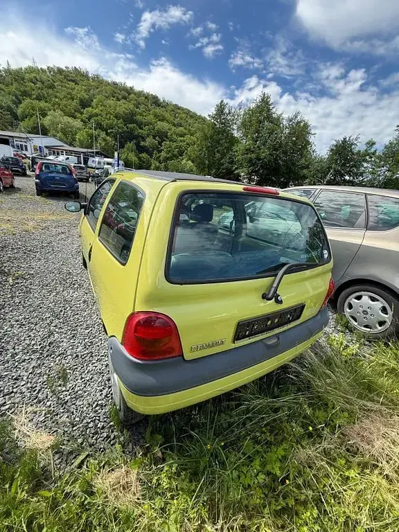 Gebraucht Renault Twingo Liberty 58 PS (42 kW) 2000 Gelb Kleinwagen