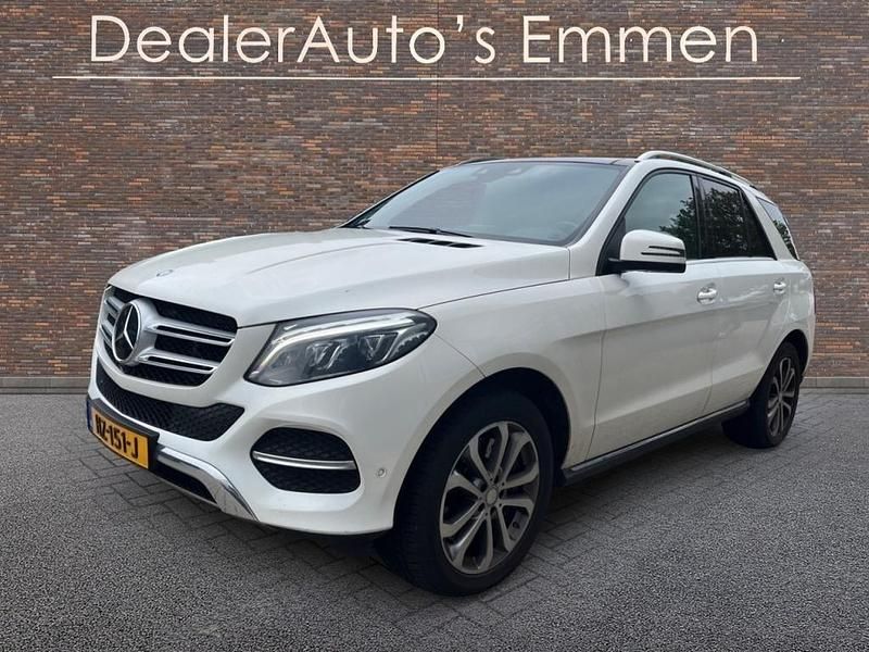 Gebraucht Mercedes GLE500 334 PS (245 kW) 2015 Weiß SUV