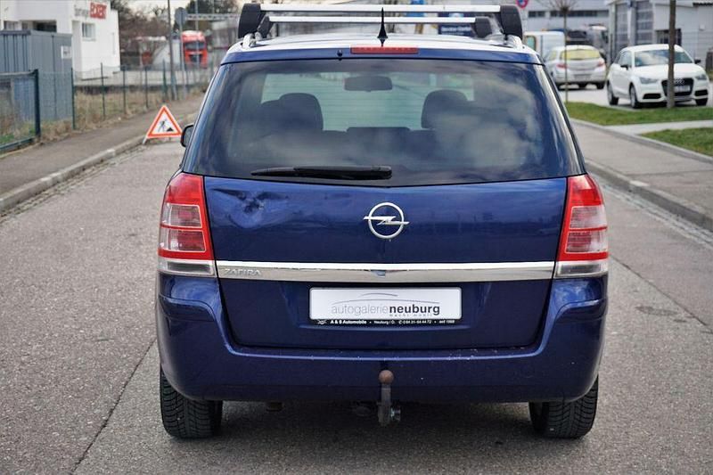 Gebraucht Opel Zafira Innovation 150 PS (110 kW) 2010 Blau Van / Kleinbus