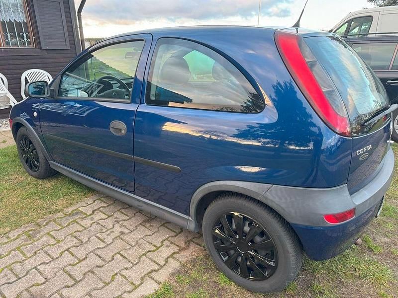 Gebraucht Opel Corsa 58 PS (42 kW) 2003 Blau Limousine
