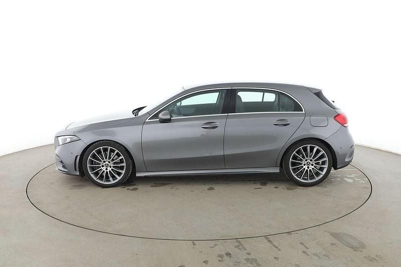 Gebraucht Mercedes A250 AMG line 224 PS (164 kW) 2019 Grau Limousine