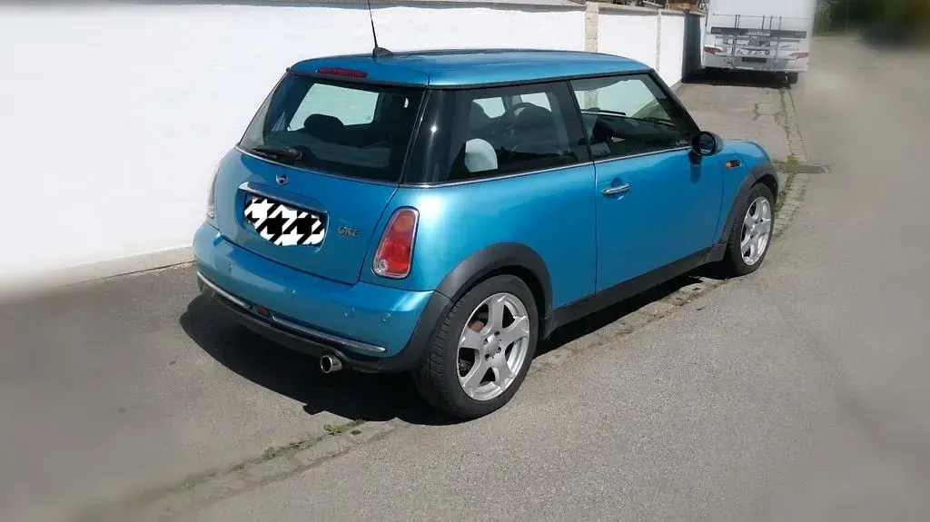 Gebraucht Mini ONE 90 PS (66 kW) 2005 Blau Kleinwagen