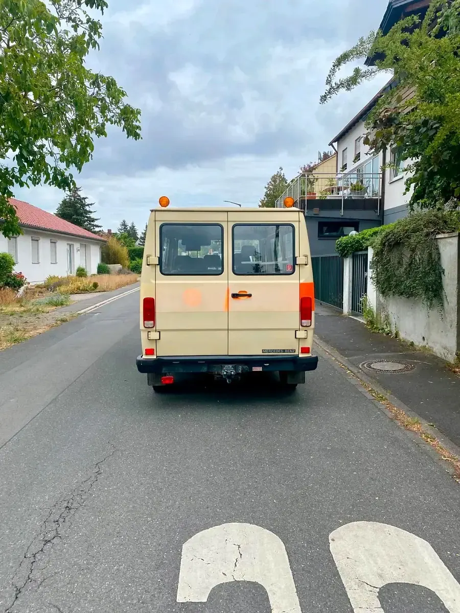 Gebraucht Mercedes T1 105 PS (77 kW) 1994 Weiß Van