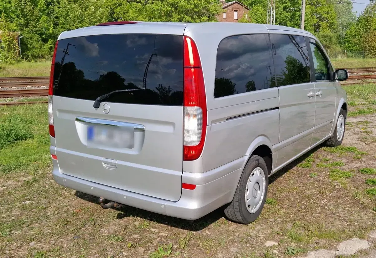 Gebraucht Mercedes Viano 116 PS (85 kW) 2008 Silber Van / Kleinbus
