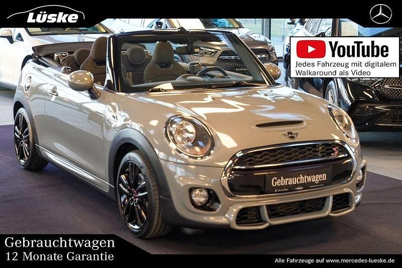 Moonwalk grey Gebraucht 2019 Mini John Cooper Works Kleinwagen | 23.900 € (Teuer) - Bild 1/4