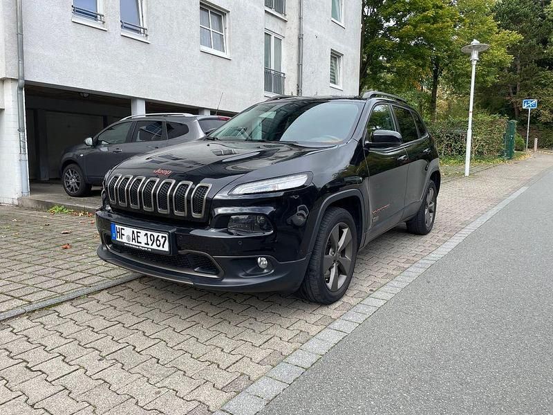 Schwarz Gebraucht 2016 Jeep Cherokee SUV | 14.600 € (Fairer Preis) - Bild 1/4