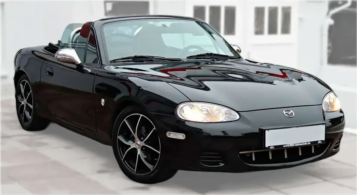 Gebraucht Mazda MX5 116 PS (85 kW) 2004 Schwarz Cabrio