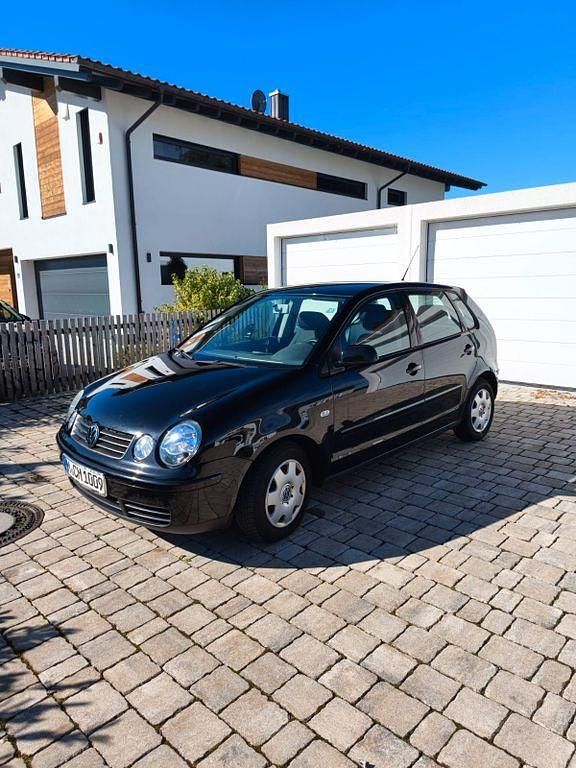 Schwarz Gebraucht 2002 VW Polo Comfortline Limousine | 2.200 € (Fairer Preis) - Bild 1/4