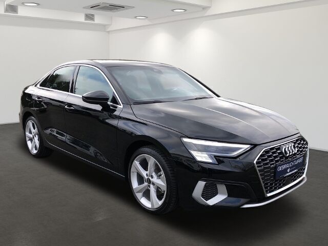 Gebraucht Audi A3 Advanced 150 PS (110 kW) 2022 Mythosschwarz metallic (metallic) Limousine