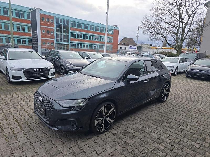 Gebraucht Audi A3 Basis 150 PS (110 kW) 2021 Grau Limousine