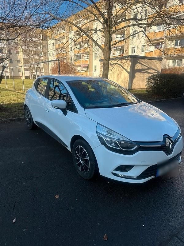 Gebraucht Renault Clio IV 90 PS (66 kW) 2016 Weiß Kleinwagen
