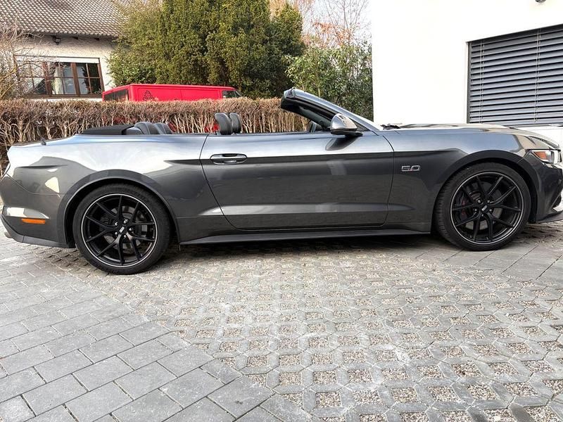 Gebraucht Ford Mustang GT Convertible 674 PS (495 kW) 2016 Grau Cabrio
