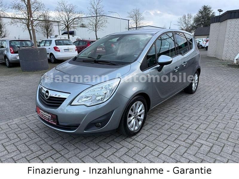 Gebraucht Opel Meriva Active 140 PS (102 kW) 2013 Silber Van / Kleinbus