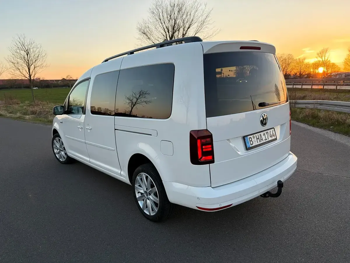 Gebraucht VW Caddy Maxi 150 PS (110 kW) 2016 Weiß Van / Kleinbus