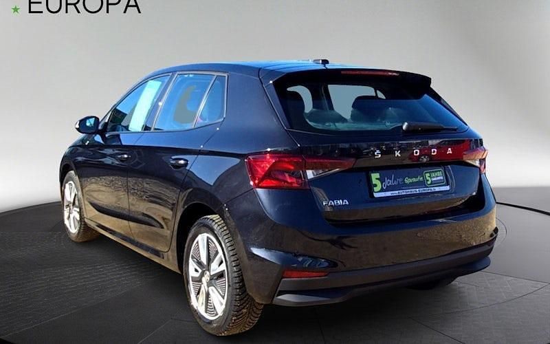 Gebraucht Skoda Fabia Active 80 PS (58 kW) 2022 Schwarz magic perleffekt Kleinwagen
