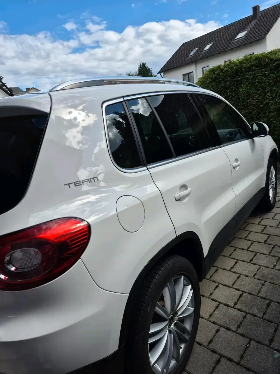 Gebraucht VW Tiguan 150 PS (110 kW) 2011 Weiß SUV