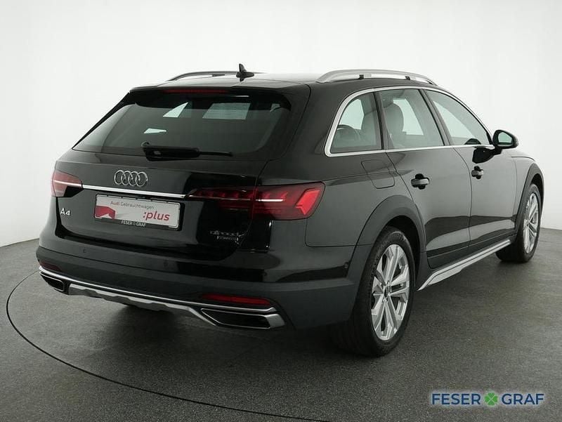 Gebraucht Audi A4 Allroad Ambiente 265 PS (194 kW) 2022 Mythosschwarz metallic Kombi