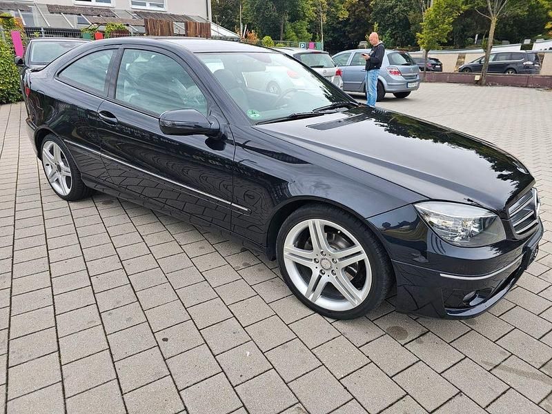 Gebraucht Mercedes CLC180 143 PS (105 kW) 2008 Schwarz Kleinwagen