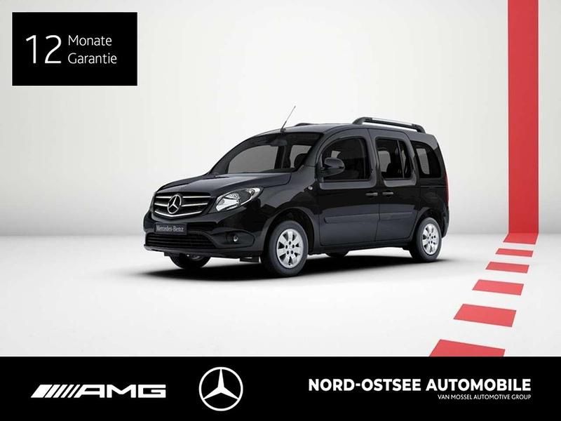 Gebraucht Mercedes Citan 112 Edition 114 PS (83 kW) 2018 Dravitschwarz metallic Kombi