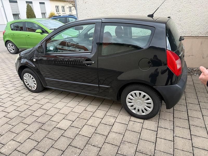 Gebraucht Citroën C2 75 PS (55 kW) 2004 Schwarz Kleinwagen