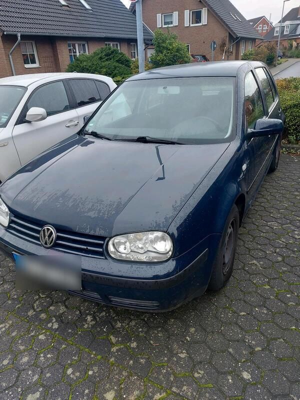 Blau Gebraucht 2002 VW Golf IV Limousine | 500 € (Superpreis) - Bild 1/4