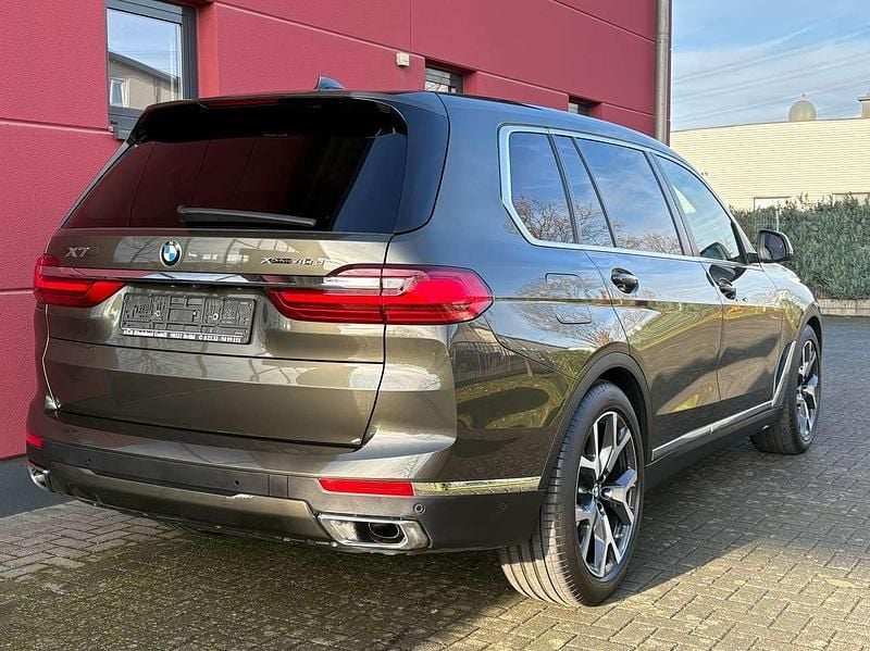 Gebraucht BMW X7 340 PS (250 kW) 2022 Manhattangreen** SUV