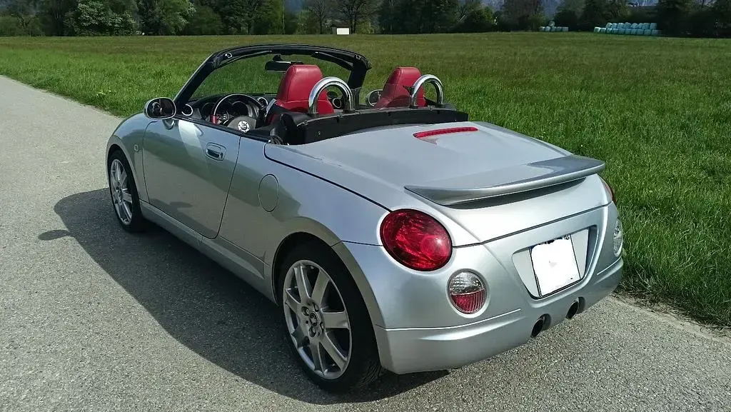 Gebraucht Daihatsu Copen 87 PS (63 kW) 2007 Silber Cabrio