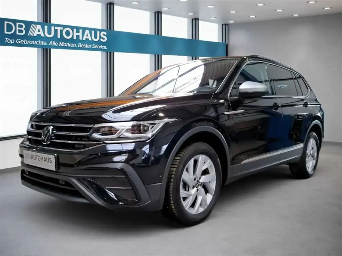 Gebraucht VW Tiguan Allspace Life 200 PS (147 kW) 2024 SUV