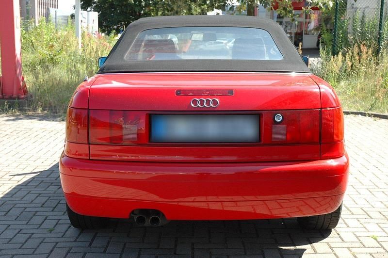 Gebraucht Audi 80 Sport 150 PS (110 kW) 1999 Rot Cabrio