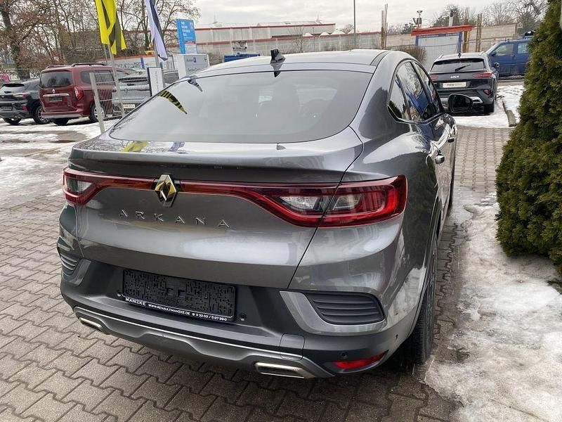 Gebraucht Renault Arkana 158 PS (116 kW) 2022 Graphitgrau metallic (metallic) SUV