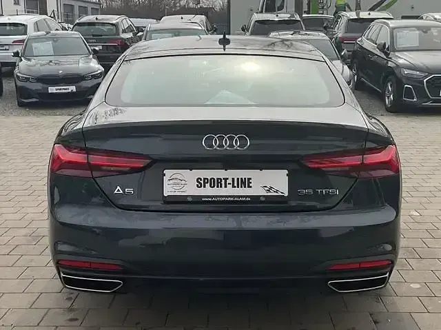 Gebraucht Audi A5 Sportback Basis 150 PS (110 kW) 2021 Grau Kleinwagen