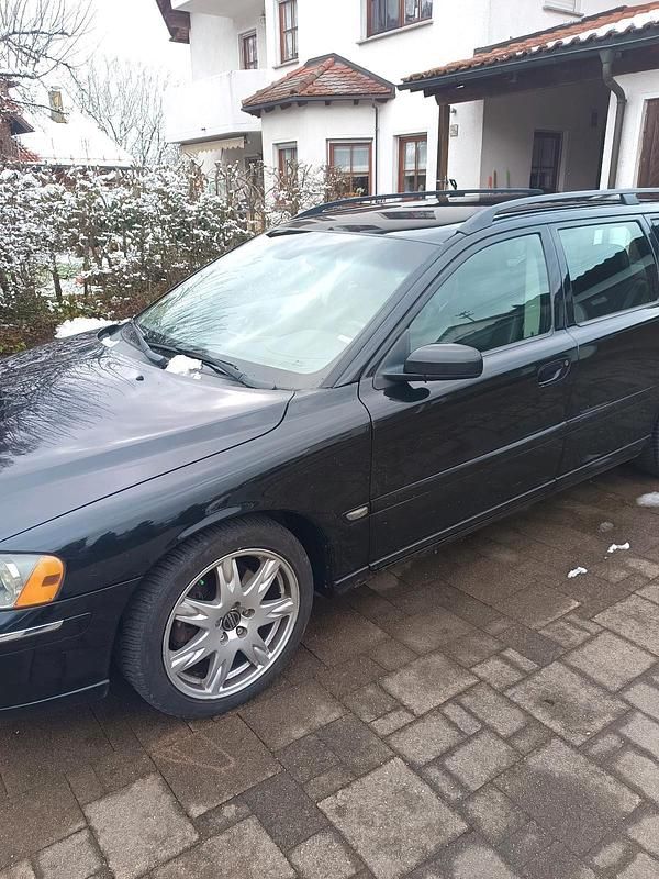 Gebraucht Volvo V70 Summum 163 PS (119 kW) 2005 Schwarz Kombi