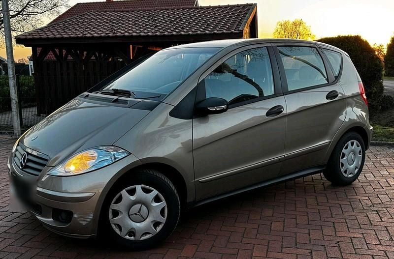 Gebraucht Mercedes A150 95 PS (69 kW) 2006 Gold Kleinwagen