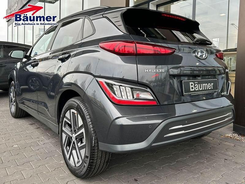 Gebraucht Hyundai Kona Trend 100 kW (136 PS) 2021 Grau SUV