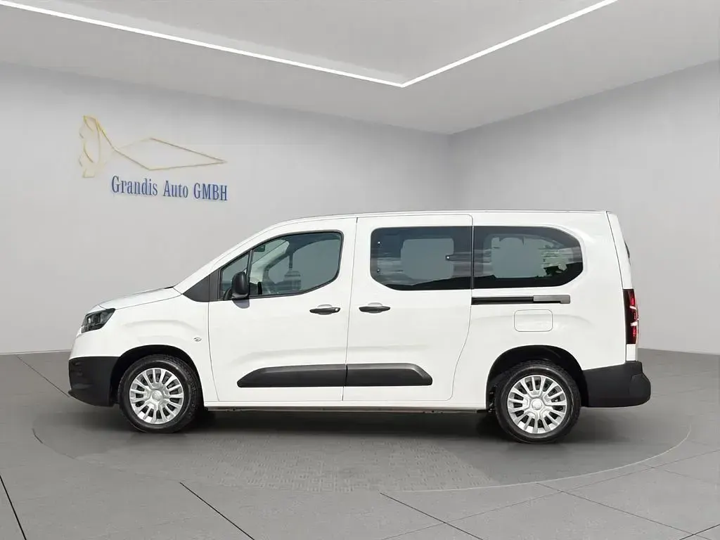 Gebraucht Toyota Proace Verso City 110 PS (80 kW) 2023 Weiß Kombi