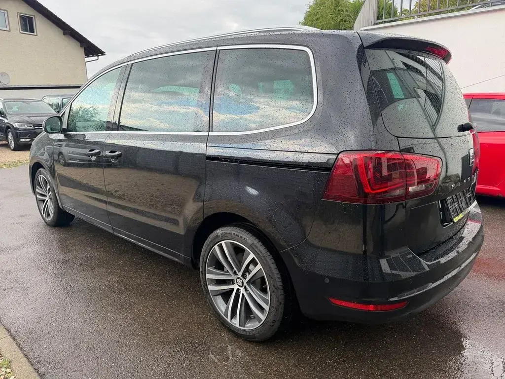 Gebraucht Seat Alhambra FR-Line 150 PS (110 kW) 2023 Schwarz Van / Kleinbus