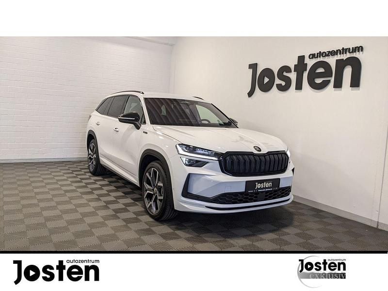 Weiß (weiß) Gebraucht 2024 Skoda Kodiaq SportLine SUV | 47.690 € (Fairer Preis) - Bild 1/4