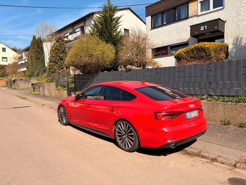 Second-hand Audi A5 S-Line 252 CP (185 kW) 2017 Roșu Coupe