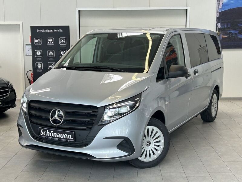 Hightechsilber Gebraucht 2024 Mercedes Vito Van / Kleinbus | 55.980 € - Bild 1/4