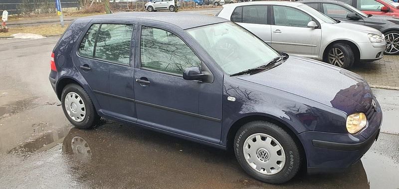 Gebraucht VW Golf IV 101 PS (74 kW) 2000 Blau Kleinwagen