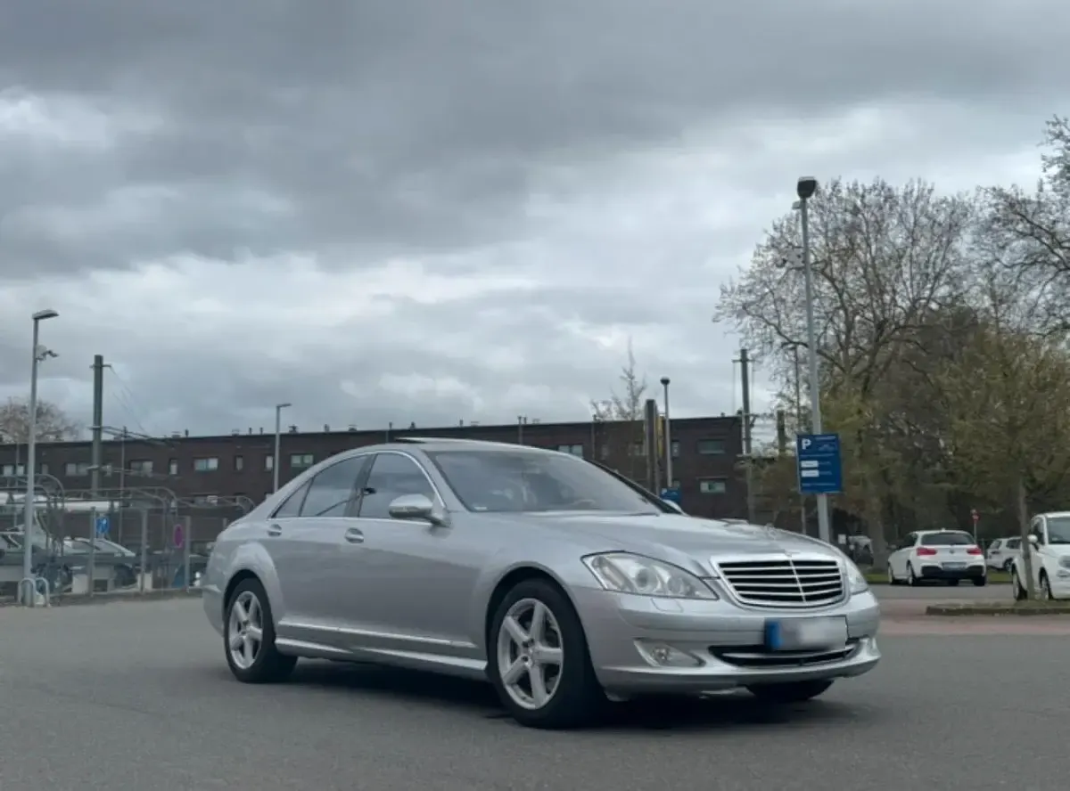 Gebraucht Mercedes S500 AMG 387 PS (284 kW) 2006 Silber Limousine