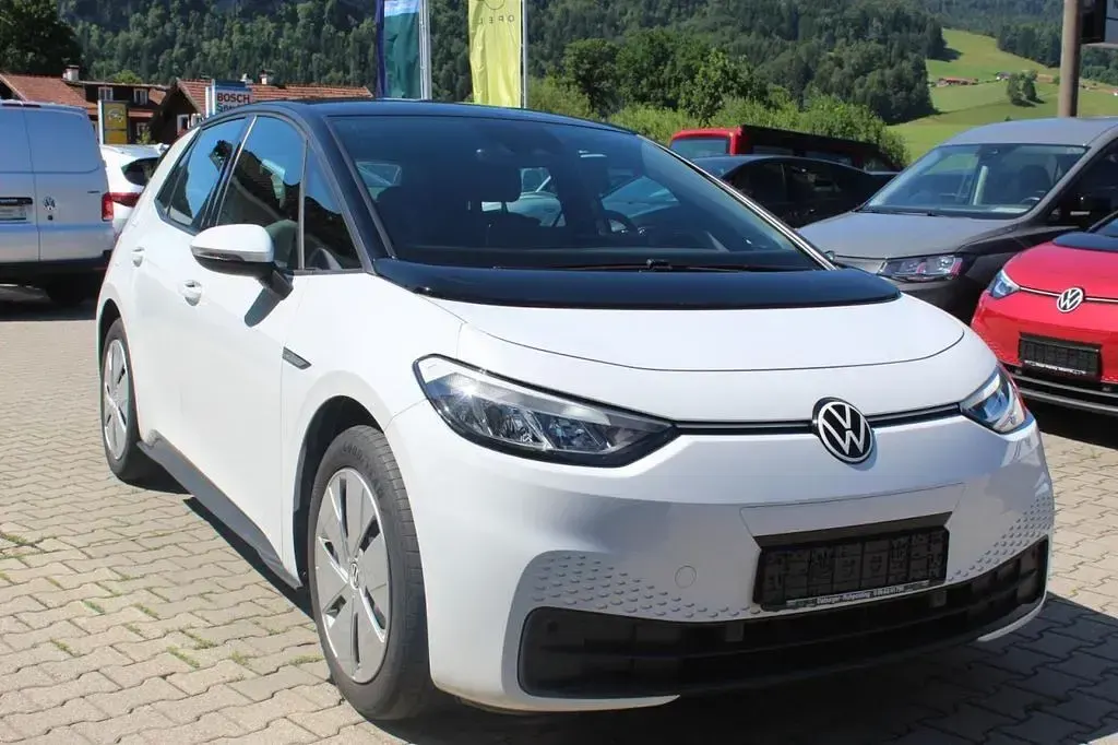 Gebraucht VW ID.3 Pro Performance 150 kW (204 PS) 2021 Weiß Kleinwagen