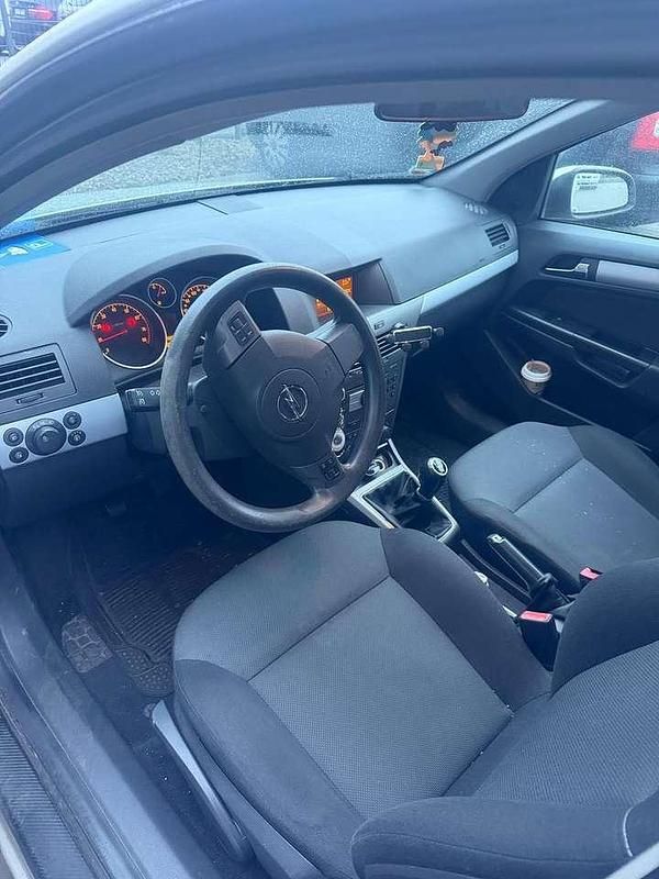 Gebraucht Opel Astra 90 PS (66 kW) 2005 Kombi
